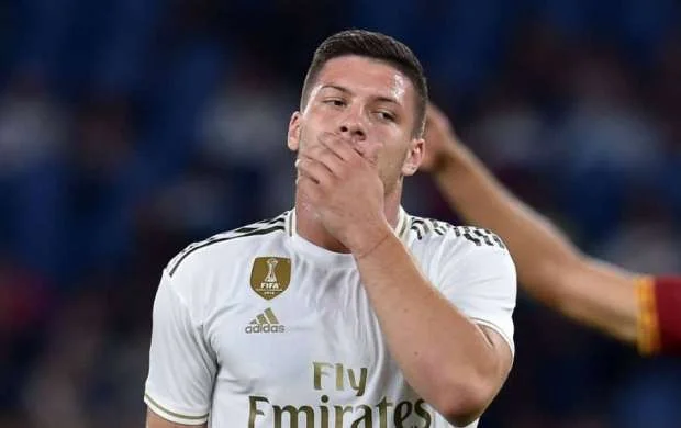 "Yuventus" "Real Madrid"in futbolçusuna "elçi" düşüb 