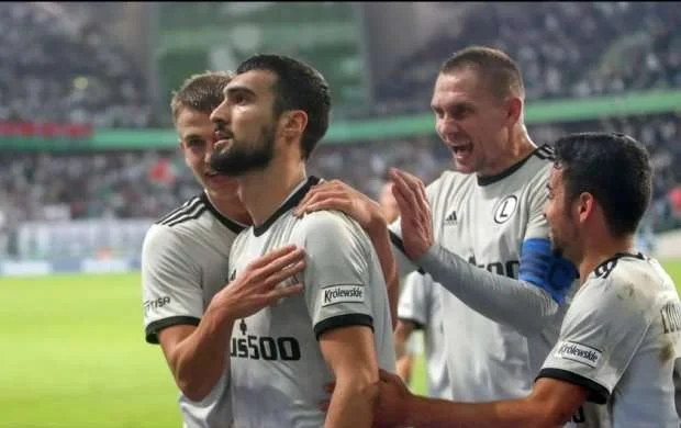 Mahir Emreli Polşa çempionatında qol hesabını açdı 
