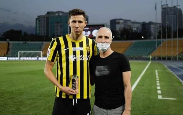 "Qarabağ"ın rəqibi "ayın ən yaxşısı" seçildi 