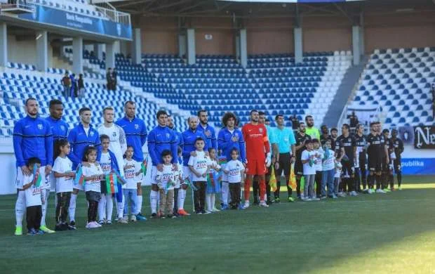 "Neftçi" və "Sabah" meydana şəhid övladları ilə çıxdı 