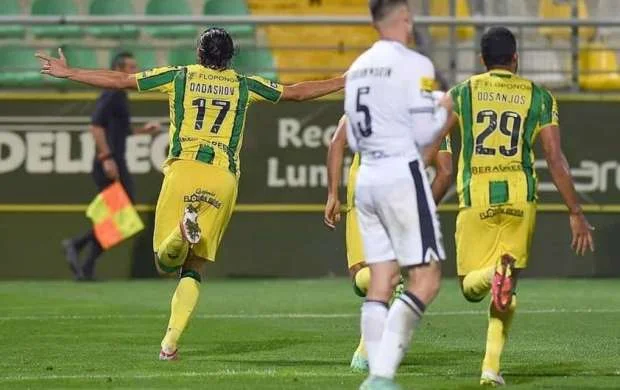 Millimizin futbolçusu qolunu dünyasını dəyişmiş babasına həsr etdi 
