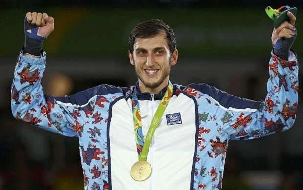 Azərbaycanın son olimpiya çempionu karyerasını bitirir 