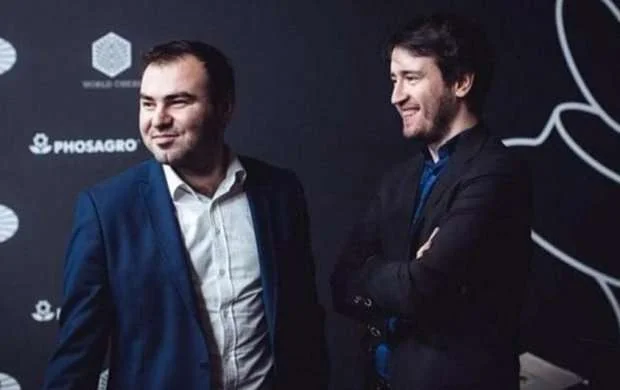 Çempionlar Turu: Teymur Karlseni, Şəhriyar Girini məğlub etdi 