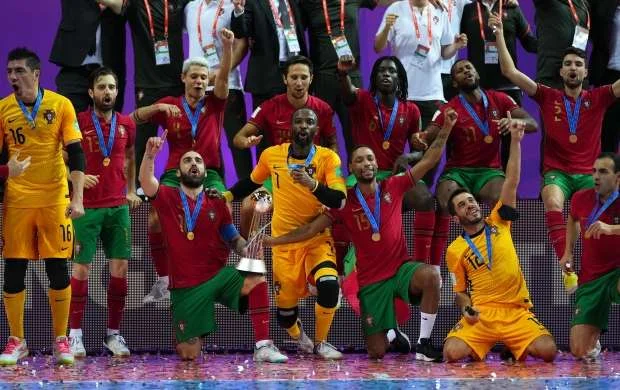 Yeni çempion - Portuqaliya! 