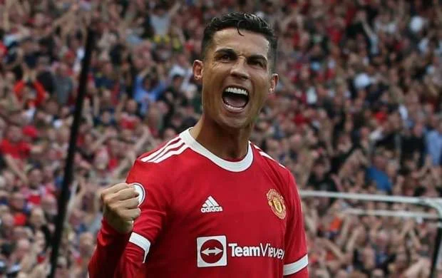 Ronaldu MY-də 3 klubun bütün futbolçularına verdiyindən çox qazanır 