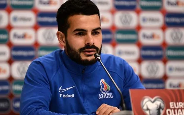 "Görürlər ki, bizdən də yaxşı futbolçular çıxır" - Emin Mahmudov 