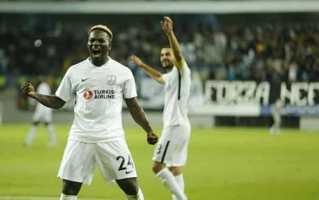 "Neftçi" iki oyunçusunu itirdi 