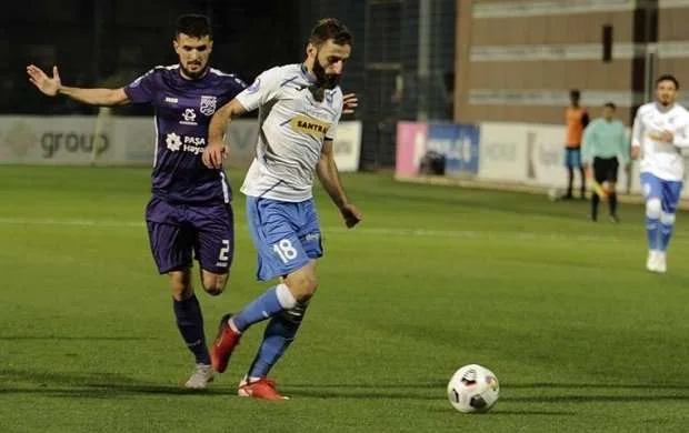 Premyer Liqanın rəqəmli tablosu: Gəlmələr at oynadır 