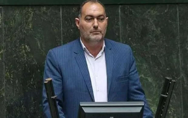 Güneyli millət vəkili “Traktor”a laqeyd münasibəti qınadı 