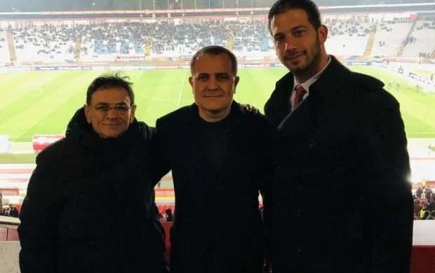 Azərbaycanlı nazirlər Belqraddakı məğlubiyyətə canlı baxdılar 