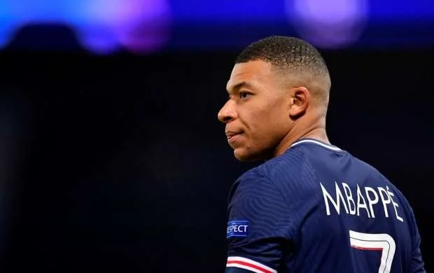 Mbappe PSJ ilə bağlı qərarında qətidir 