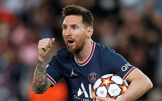 Messi PSJ-ni xilas etdi - VİDEO 