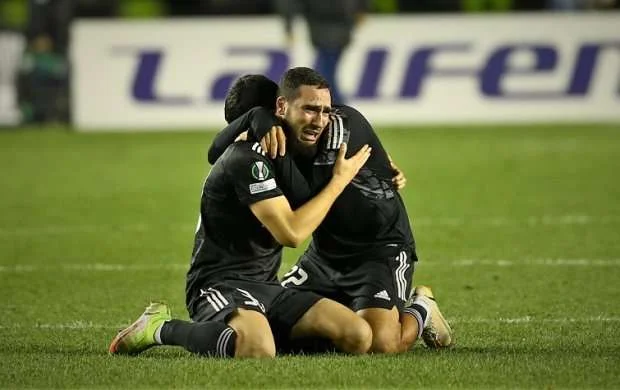 UEFA Abbasın emosiyalarını paylaşdı - FOTO 