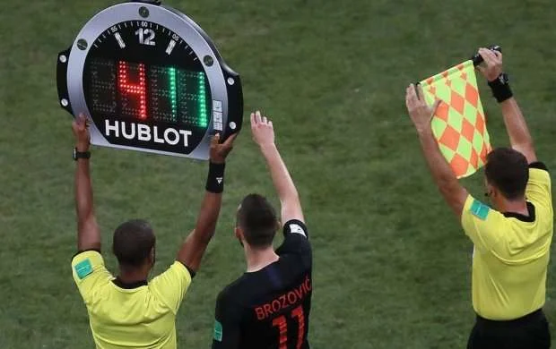 IFAB 5 əvəzetmə qaydasının ləğv edilməməsini tövsiyə etdi 