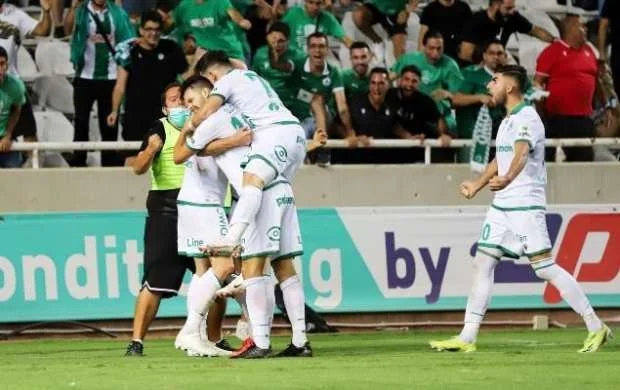 "Qarabağ"ın rəqibi evdə yenildi 