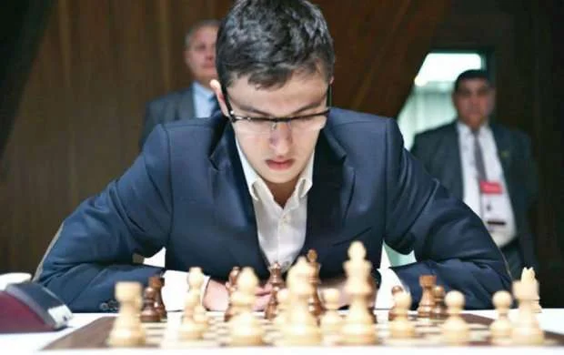 "Grand Swiss": Məmmədov Hindistan, Abbasov ABŞ şahmatçısına qarşı 