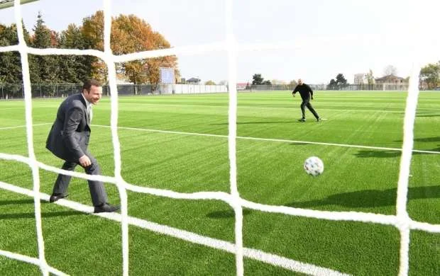 İlham Əliyev Şamaxı şəhər stadionunun açılışına qatıldı 