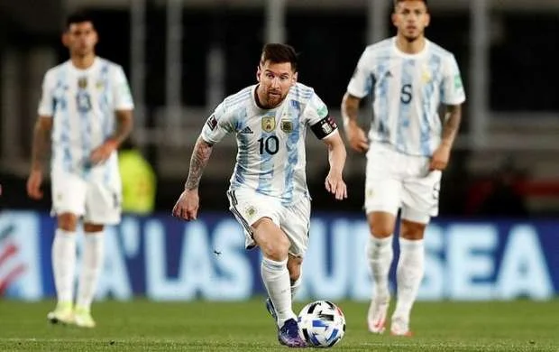 PSJ-də Messi böhranı 