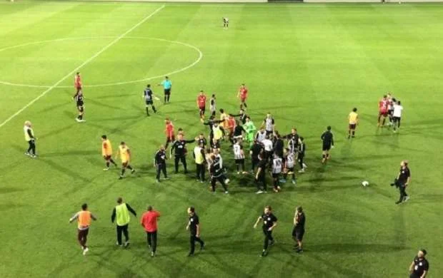"Neftçi"nin oyununda kütləvi dava 