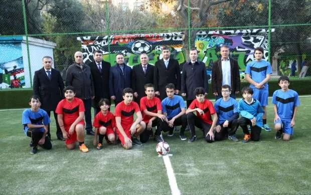 Millət vəkili Yasamalda daha bir meydança saldırdı - FOTO 