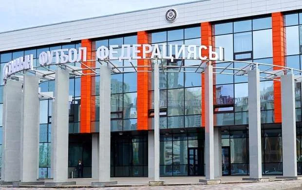 Qazaxıstan Futbol Federasiyası dövlətin pulundan imtina etdi 