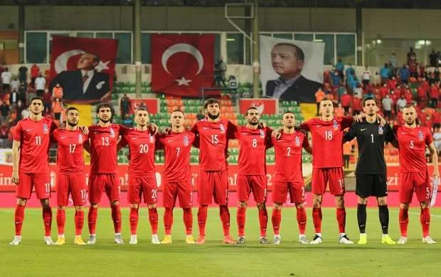 Millimiz FİFA reytinqində gerilədi 