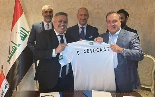Dik Advokat millinin baş məşqçi postundan getdi 
