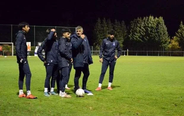 Ucuz milli, qiymətsiz futbolçular və Elxan Abdullayev 