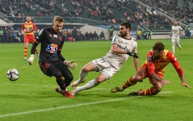 "Legiya"nın baş məşqçisi: "Mahir fərqli hücumçudur" 
