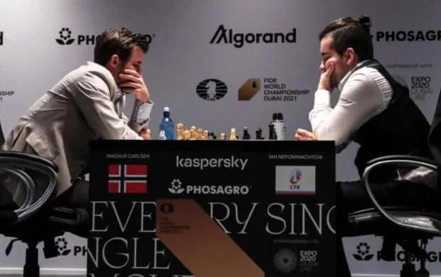 Karlsen - Nepomnyaşi duelində növbəti "sülh" 
