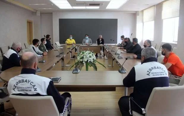 Mədət Quliyev yığmaya yeni baş məşqçi təyin etdi 