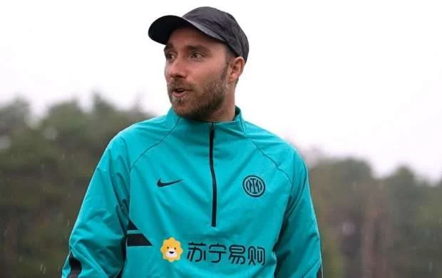 Kristian Eriksen məşqlərə başladı 