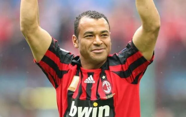 Kafu "Milan"ın şanslarını dəyərləndirdi 
