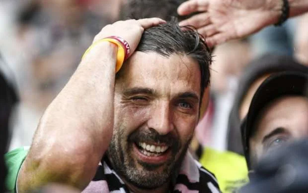 Buffon Moskva "Spartak"ına keçir? - Agenti açıqladı 