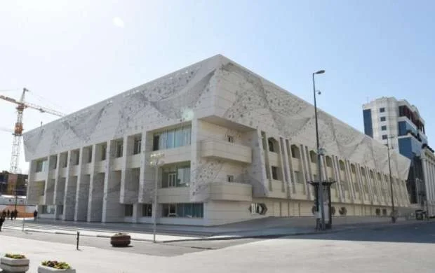 Bakı İdman Sarayının direktoru işdən çıxarılıb 