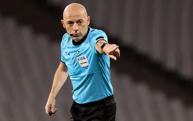 Küveyt finalını Cüneyt Çakır idarə edəcək 