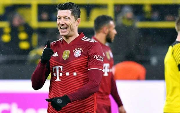 Levandovski yenə ilin ən yaxşı futbolçusu oldu 