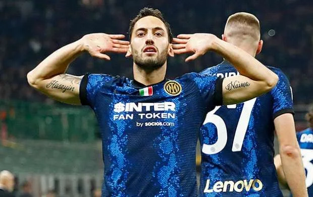 Çalhanoğlu "Milan"ı "İnter"ə dəyişməyinin səbəbini açıqladı 