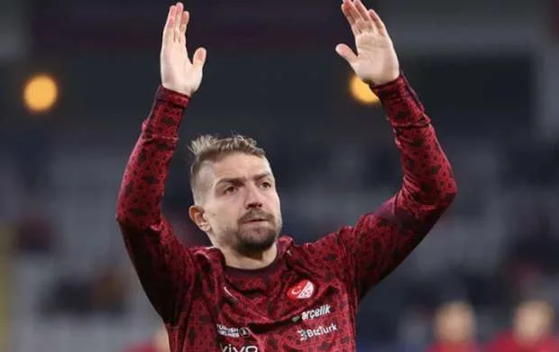 Caner Erkinin "dörd böyük"də oynamaq istəyi gerçəkləşir 