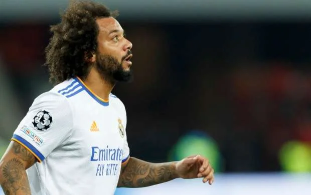"Real Madrid"in futbolçusu klub aldı 