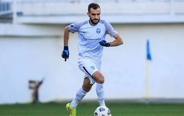 "Əl-qolumuzu sallayaq...” - Millimizin futbolçusu 