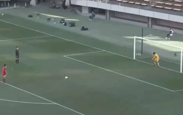 Belə penalti görülmədi: 35 saniyəyə... - VİDEO 