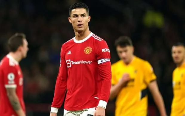 Ronaldu Mançesterdən ayrılmaq istəyir 