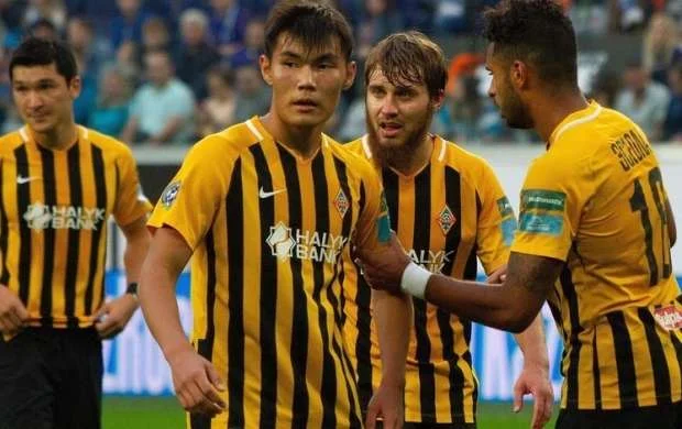 "Qarabağ"a qarşı oynamış müdafiəçi "Zenit"də 