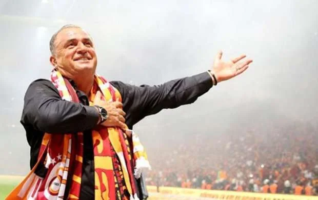 Fatih Terim istefa verdi 