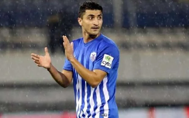 Araz Abdullayev Premyer Liqa klubuna qoşuldu 