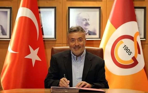 “Qalatasaray”ın yeni baş məşqçisi açıqlandı - RƏSMİ 