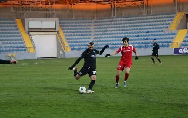 "Dalğa Arena"da qəhrəman və antiqəhrəman qapıçılar - VİDEO 