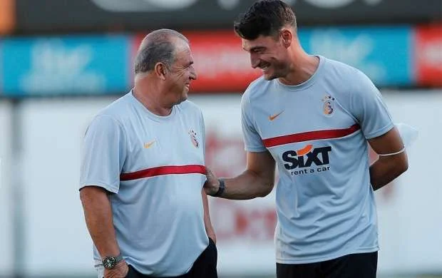 "Qalatasaray" 39 yaşlı ispanı geri qaytardı 