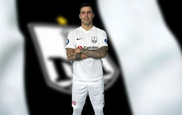 "Neftçi" futbolçusu ilə vidalaşır? - Klubdan açıqlama 